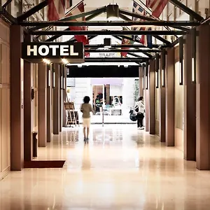*** Otel Garibaldi Palace İtalya