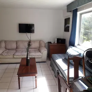 One Bed & One Studio In Ochi Rios Apartment Ocho Rios