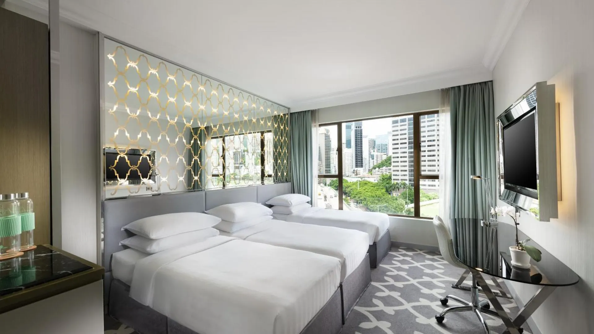Dorsett Wanchai, Hong Kong 5*,  China