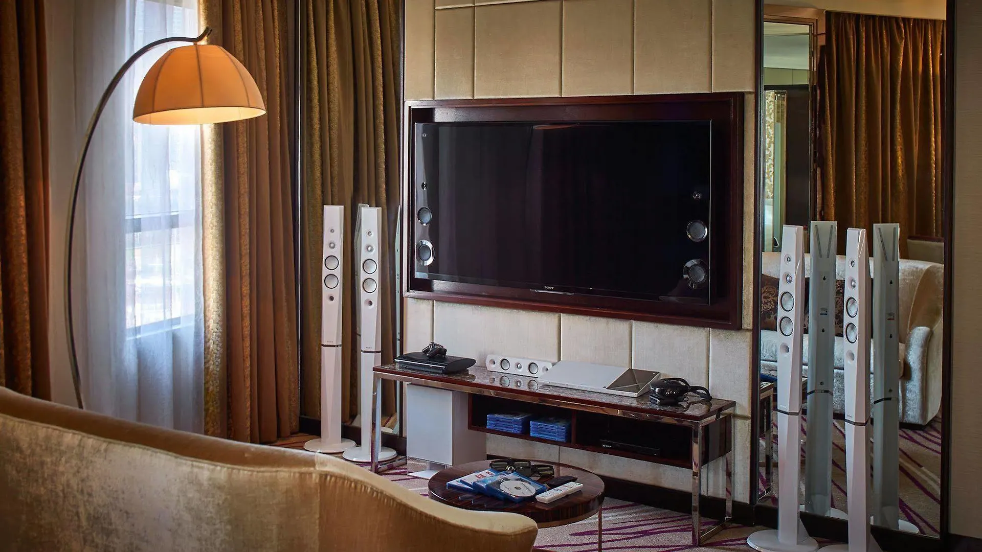 Dorsett Wanchai, Hong Kong 5*,