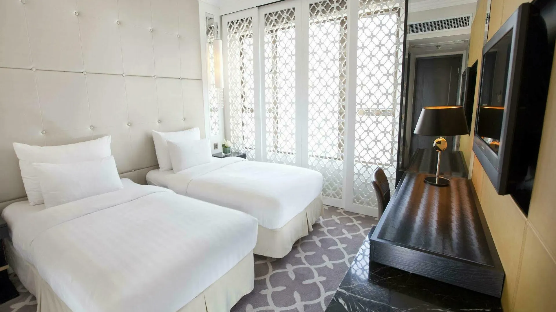 Dorsett Wanchai, Hong Kong 5*,  China